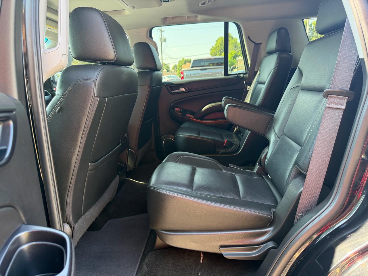Chevrolet Tahoe 4WD 4dr Premier 2017