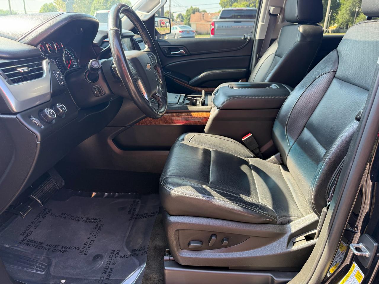 Chevrolet Tahoe 4WD 4dr Premier 2017