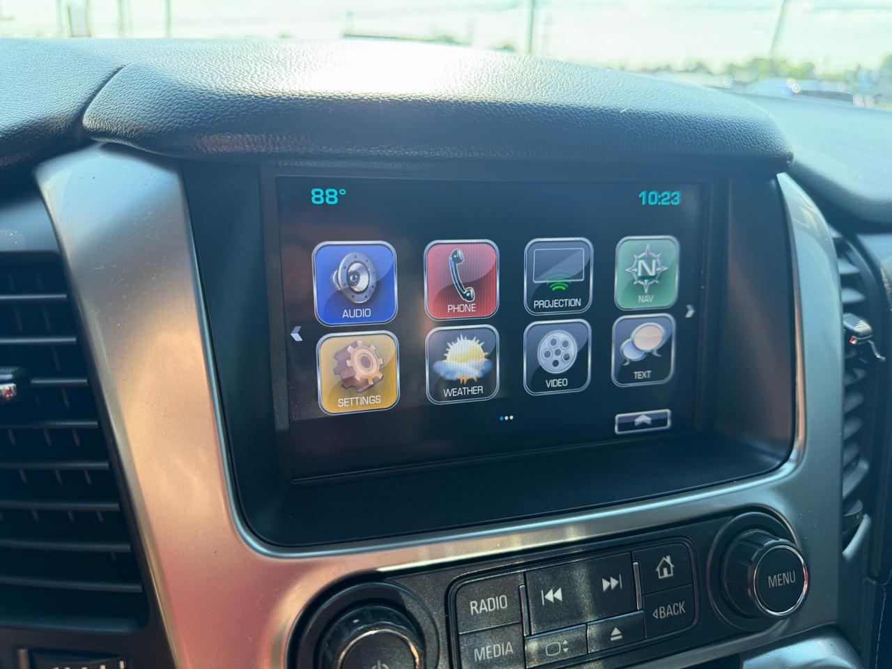 Chevrolet Tahoe 4WD 4dr Premier 2017