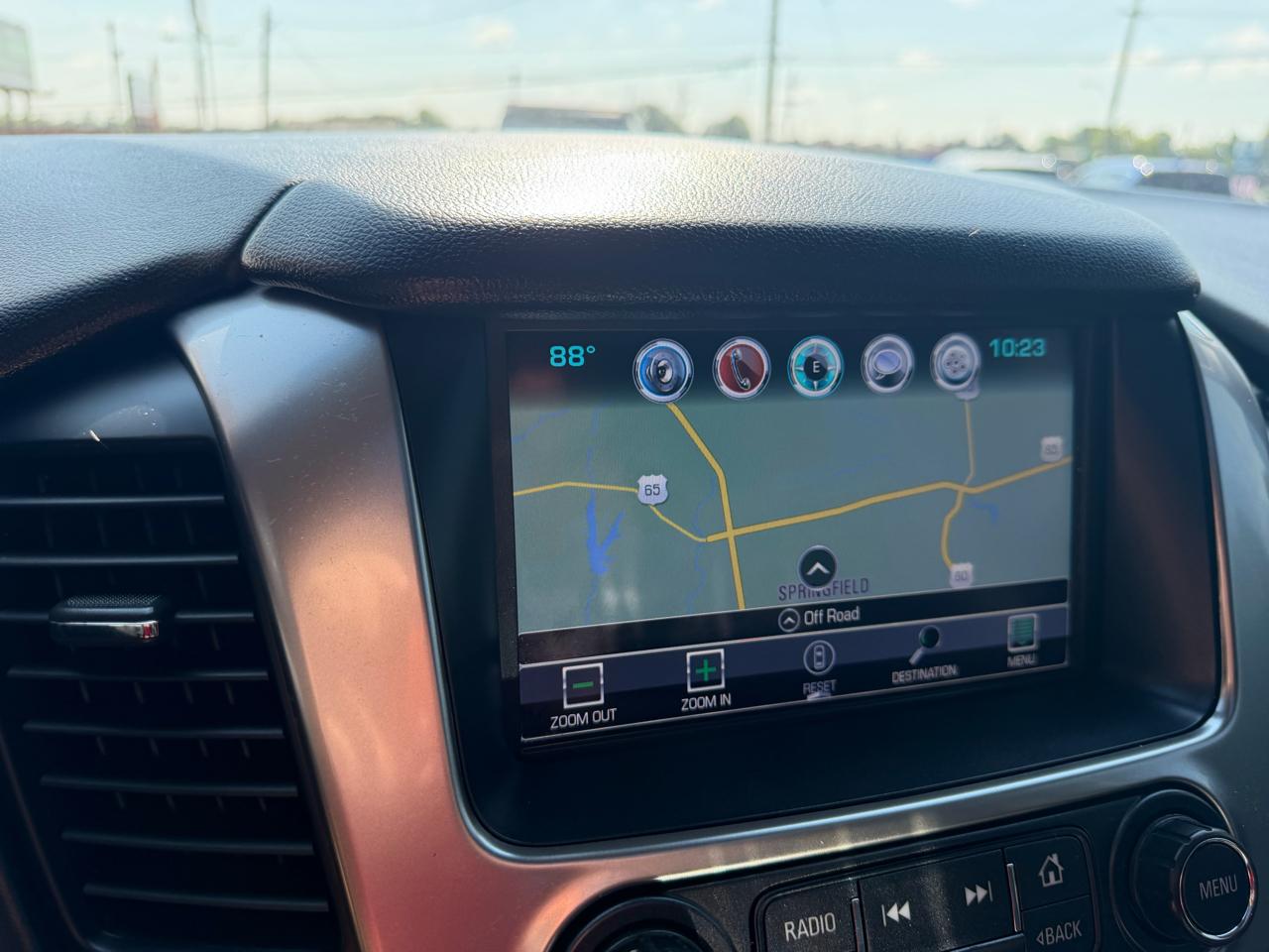 Chevrolet Tahoe 4WD 4dr Premier 2017