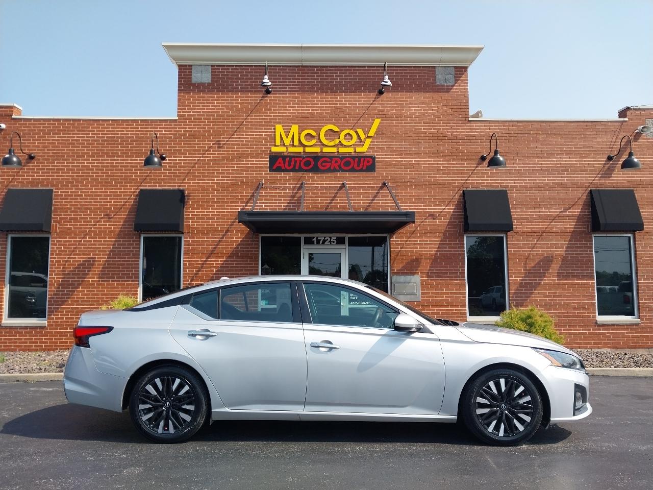 Nissan Altima 2.5 SV Sedan 2023