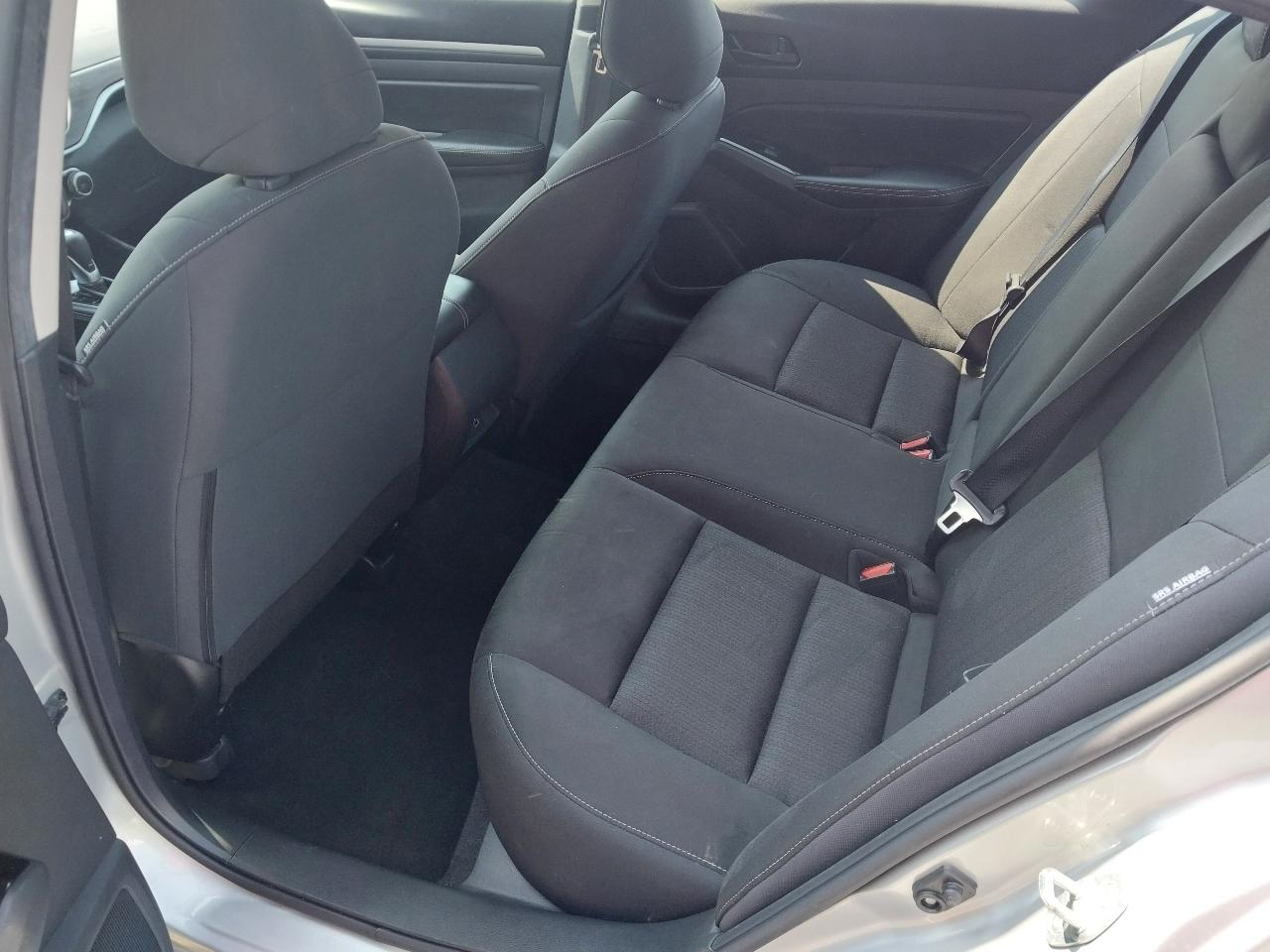 Nissan Altima 2.5 SV Sedan 2023