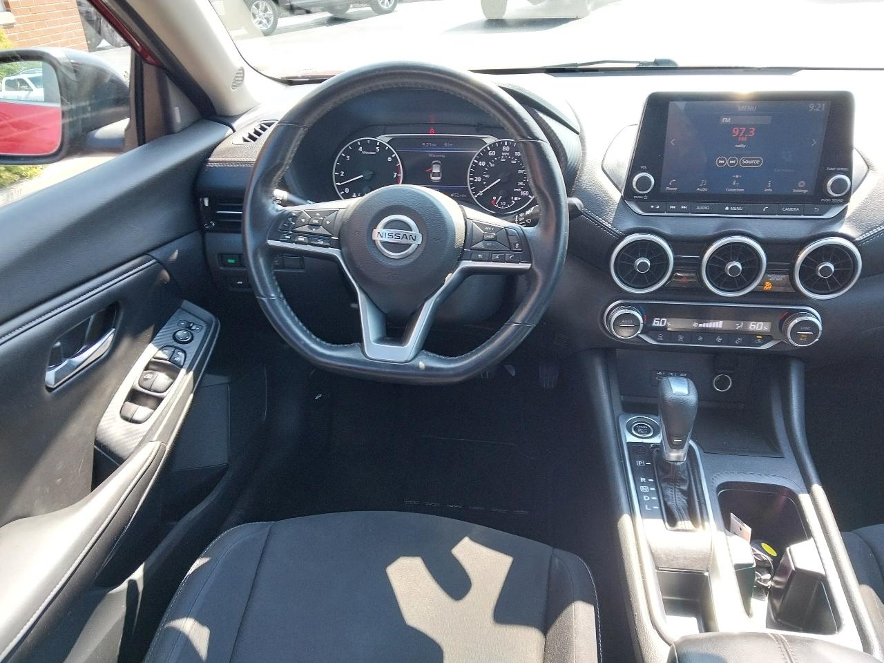 Nissan Sentra SV 4D Sedan 2020