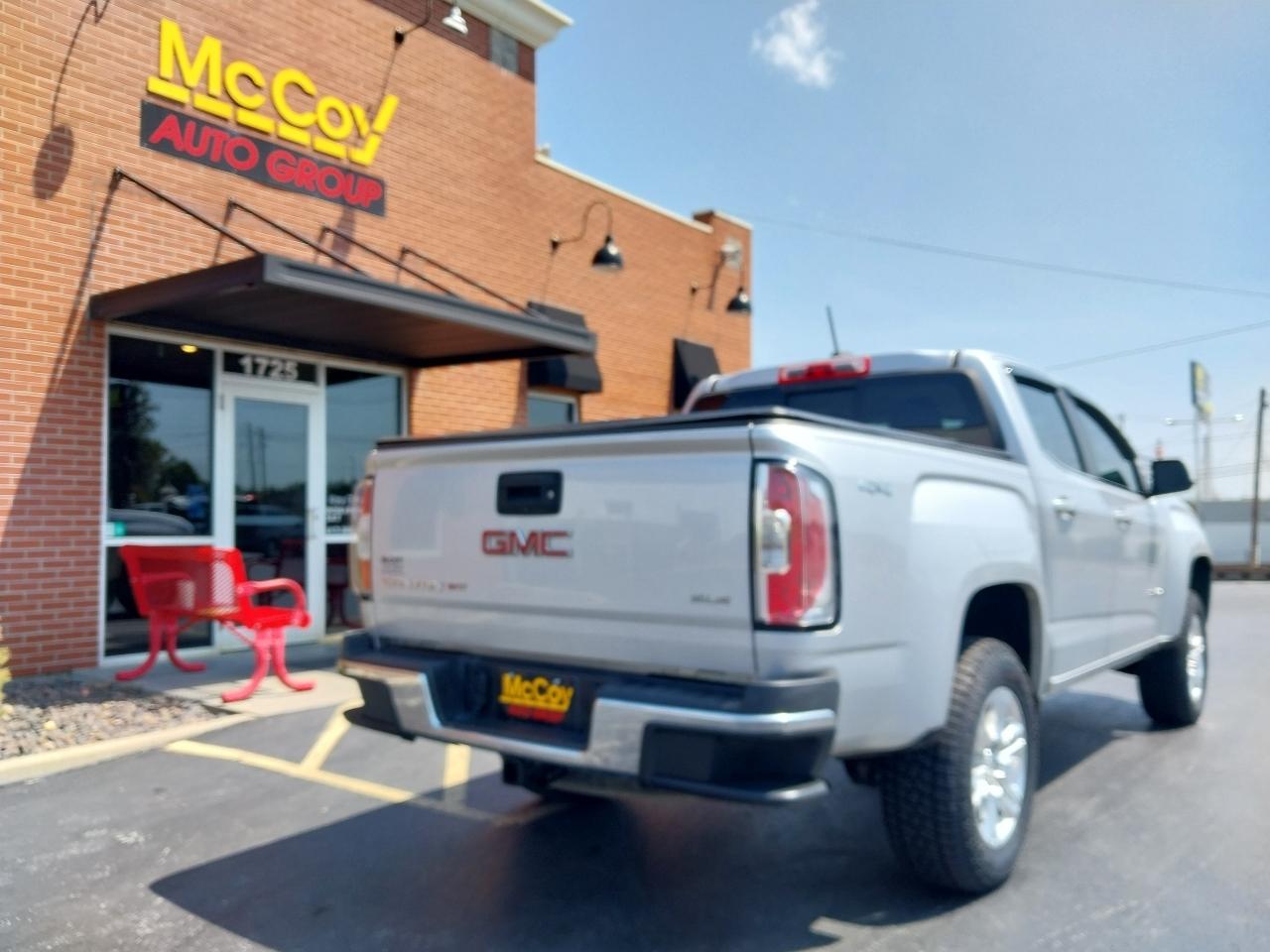 GMC Canyon 4WD Crew Cab 128.3" SLE 2019