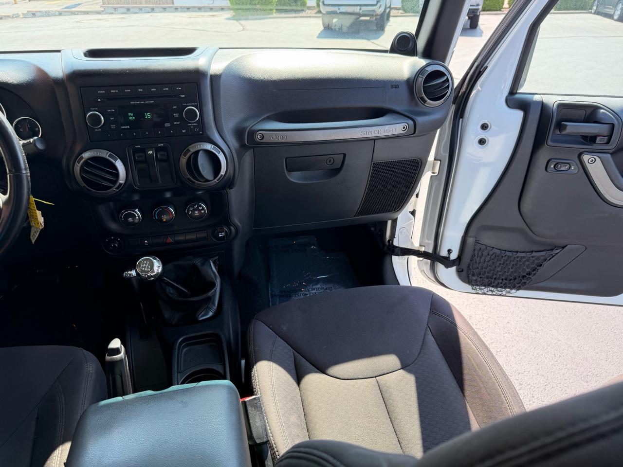 Jeep Wrangler 4WD 2dr Sport 2013
