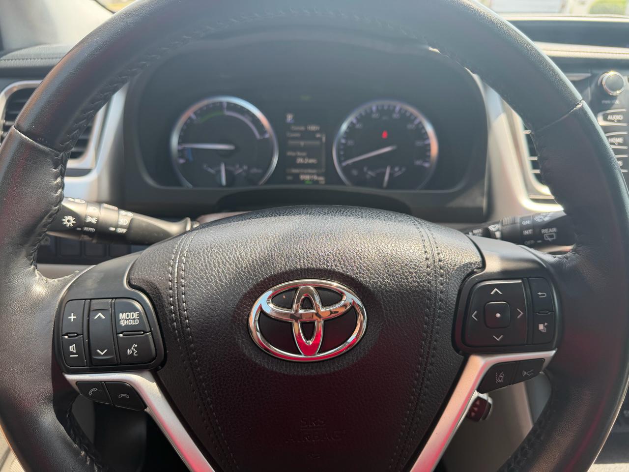 Toyota Highlander Hybrid Limited V6 AWD (Natl) 2018