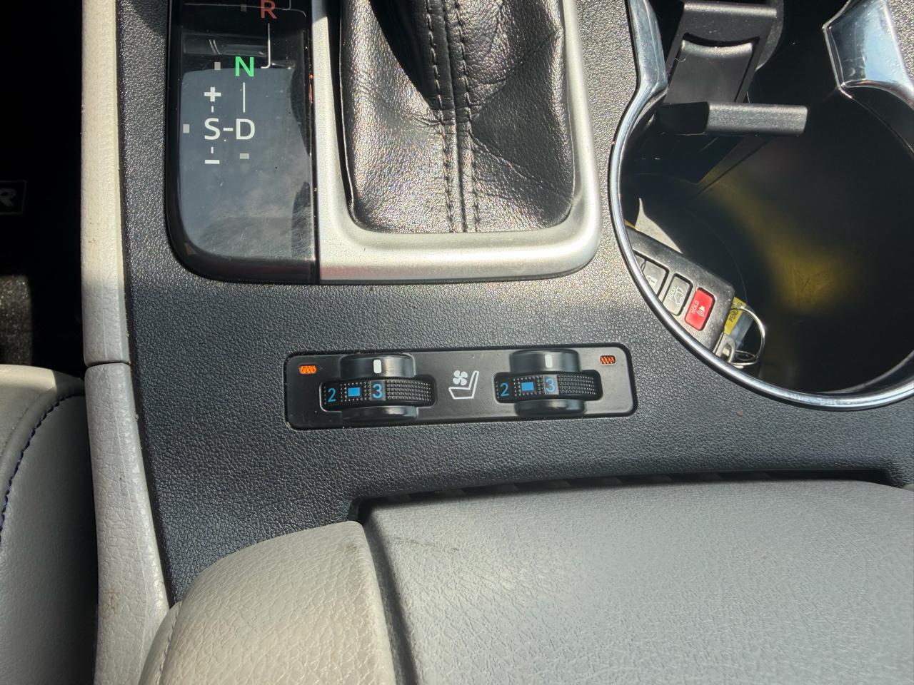 Toyota Highlander Hybrid Limited V6 AWD (Natl) 2018