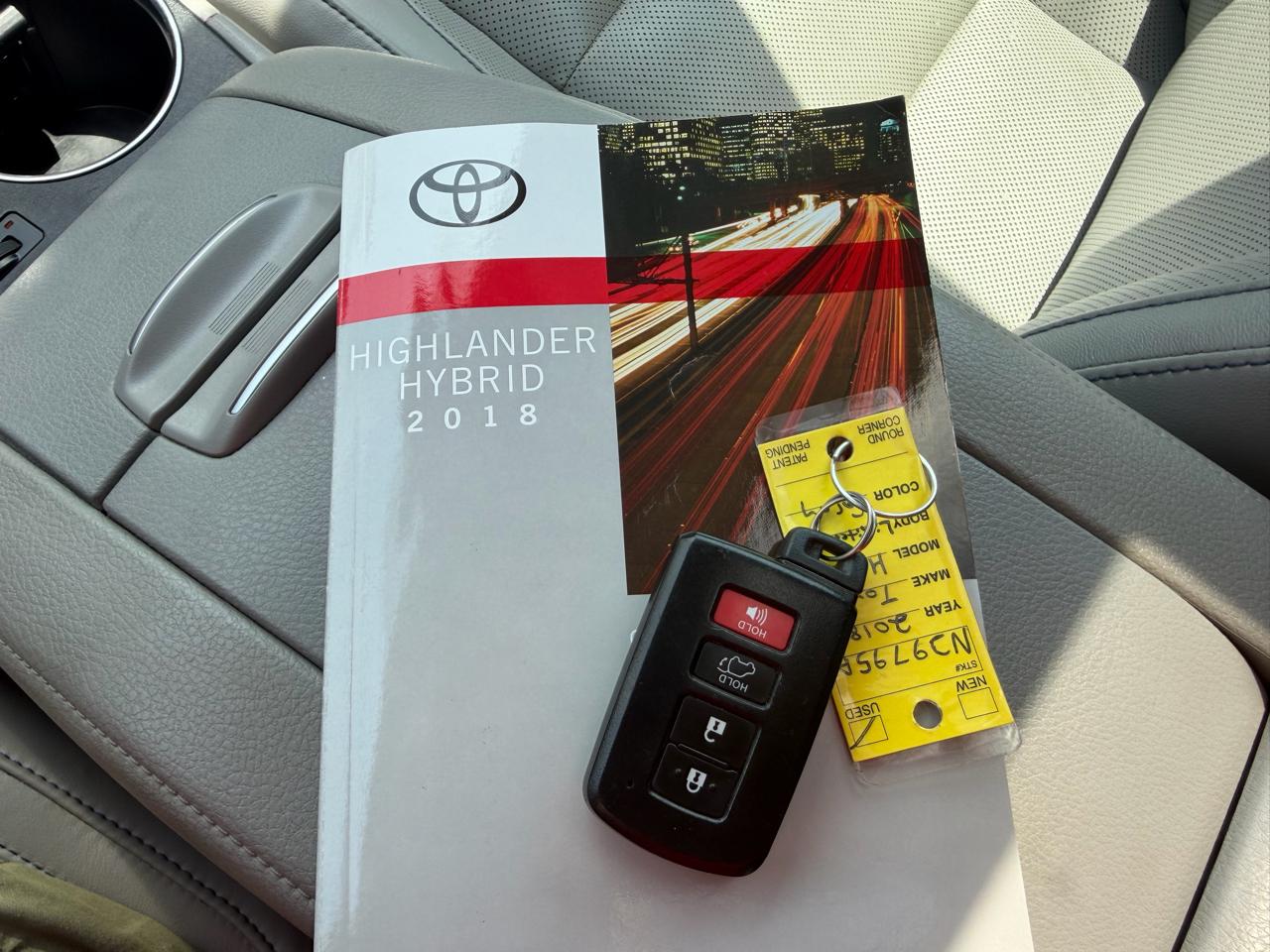 Toyota Highlander Hybrid Limited V6 AWD (Natl) 2018