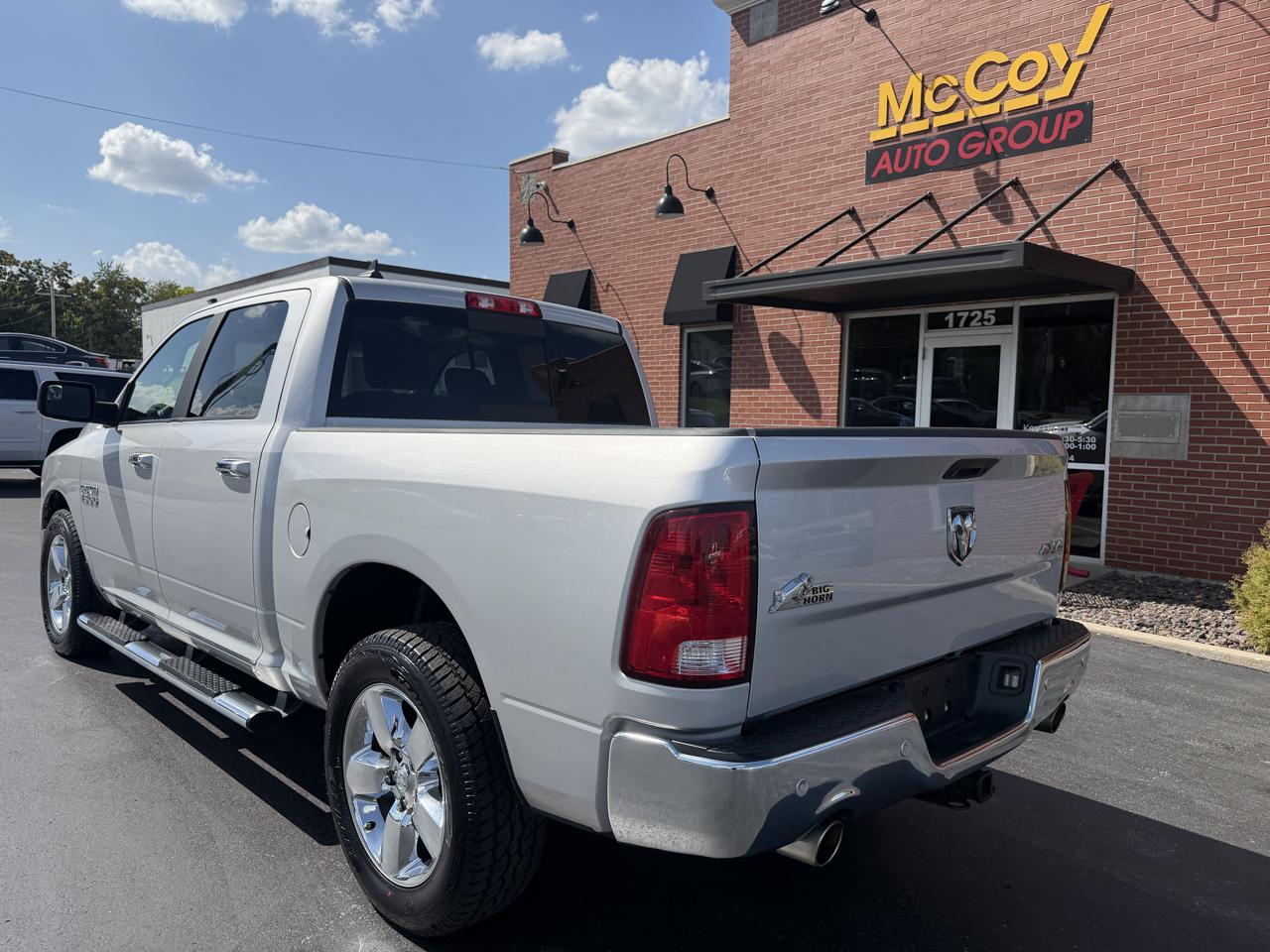 RAM 1500 Big Horn 4x4 Crew Cab 5'7" Box 2018