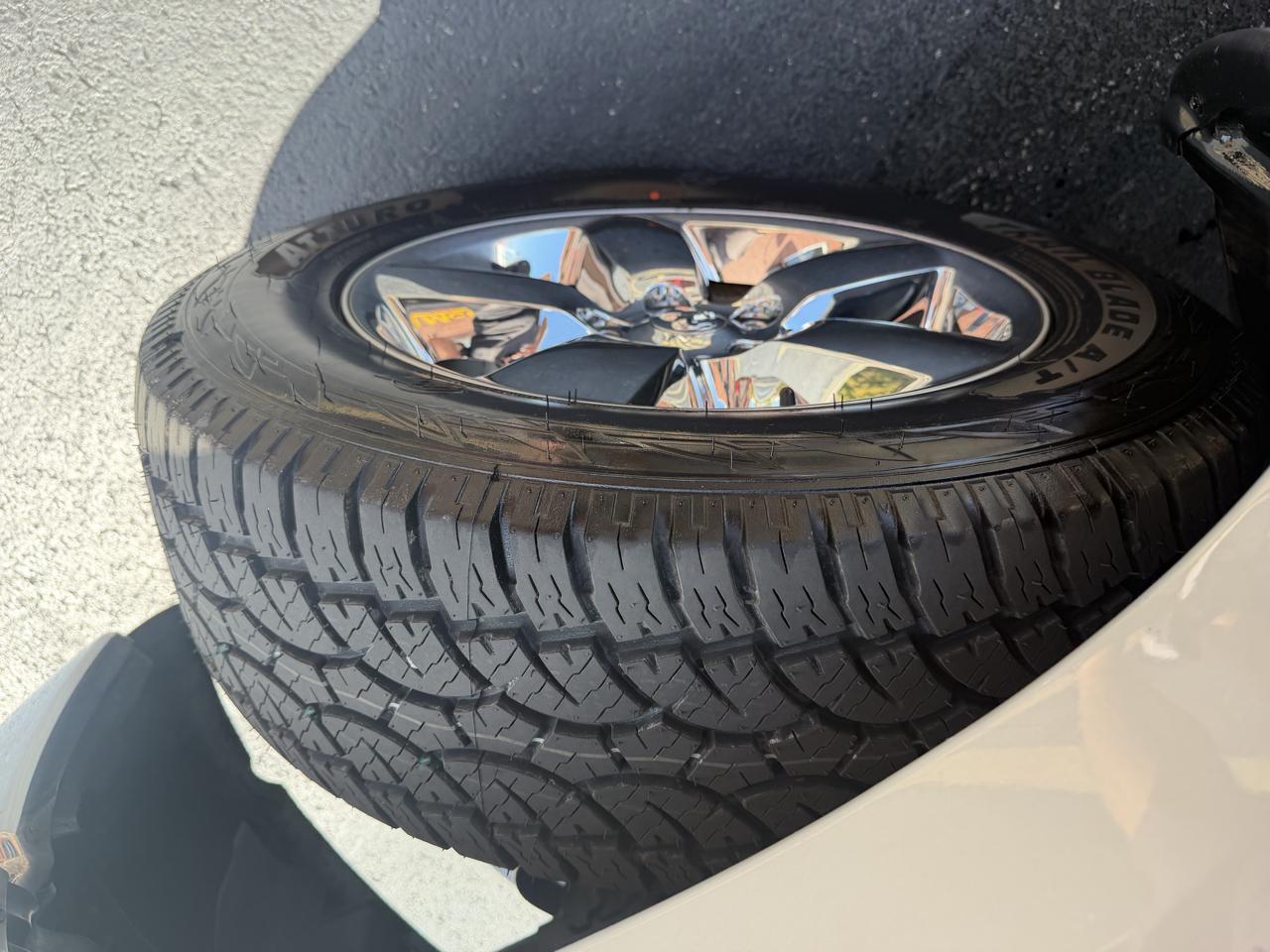 RAM 1500 Big Horn 4x4 Crew Cab 5'7" Box 2018
