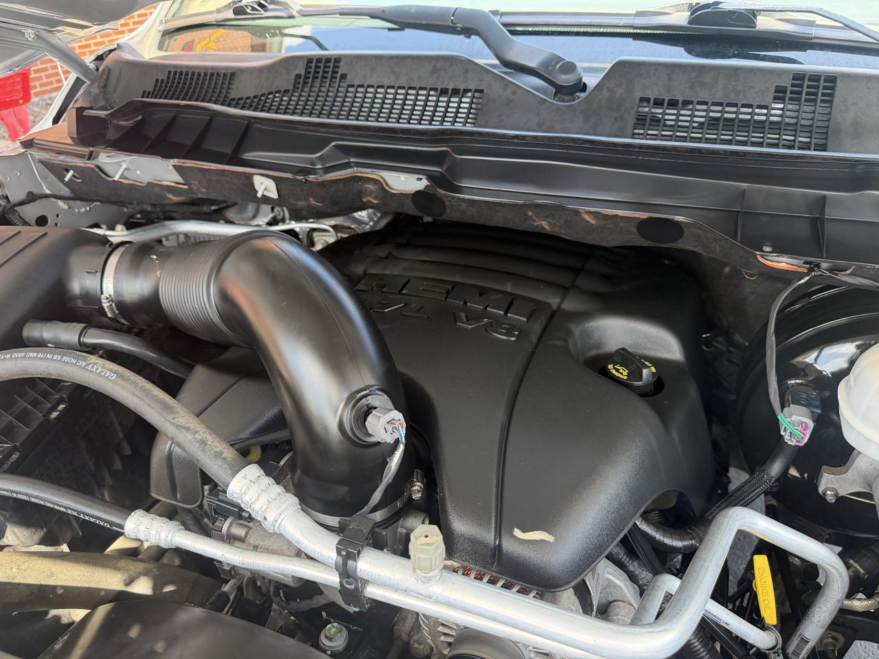 RAM 1500 Big Horn 4x4 Crew Cab 5'7" Box 2018