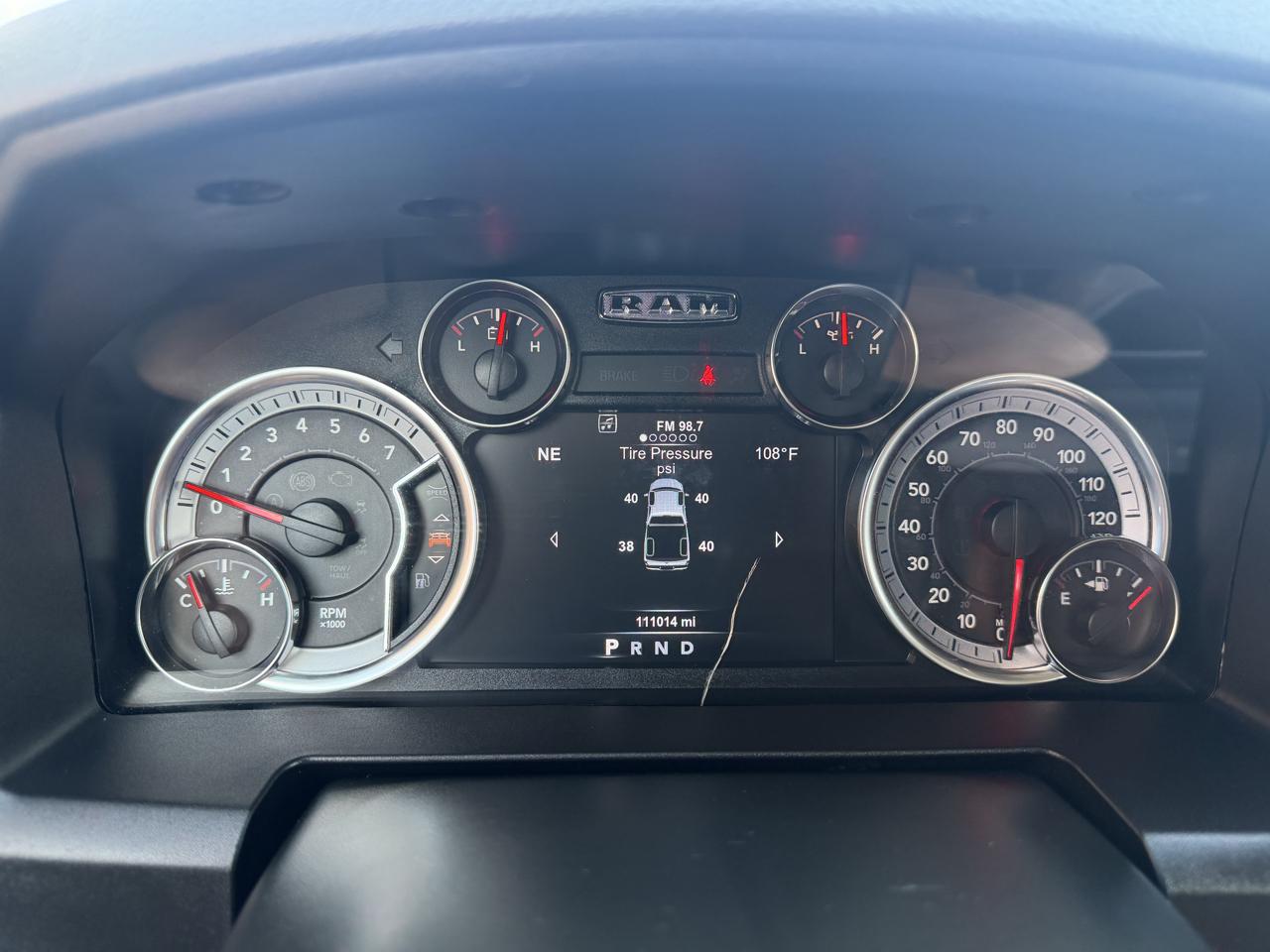 RAM 1500 Big Horn 4x4 Crew Cab 5'7" Box 2018