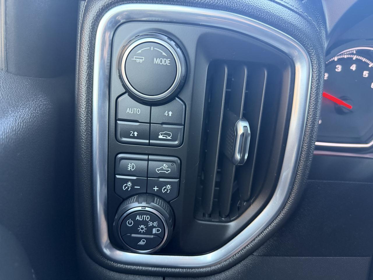 Chevrolet Silverado 1500 4WD Crew Cab 147" LTZ 2020