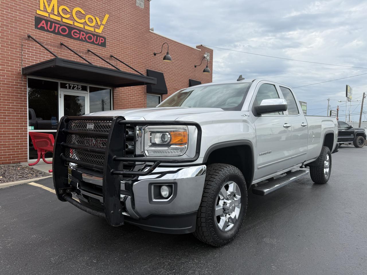 2016 GMC Sierra 2500HD 4WD Double Cab 158.1" SLT