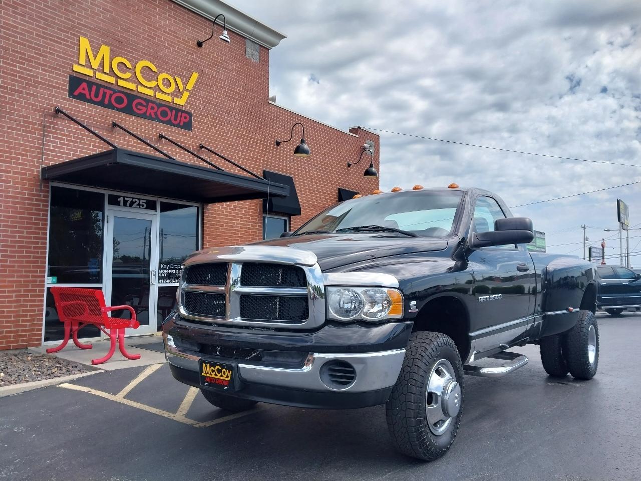2004 Dodge Ram 3500 2dr Reg Cab 140.5" WB DRW 4WD SLT