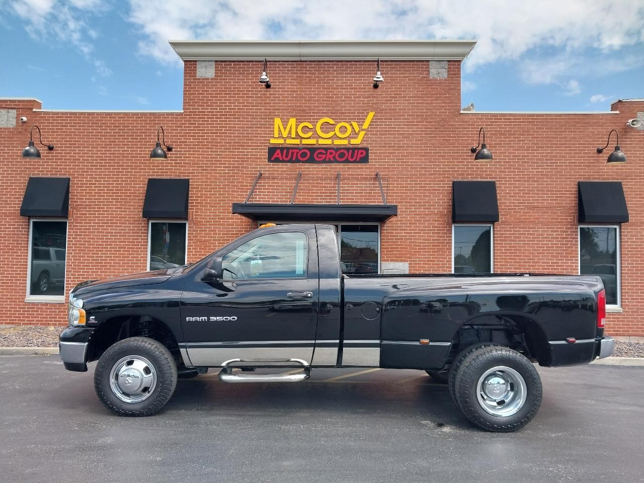 Dodge Ram 3500 2dr Reg Cab 140.5" WB DRW 4WD SLT 2004