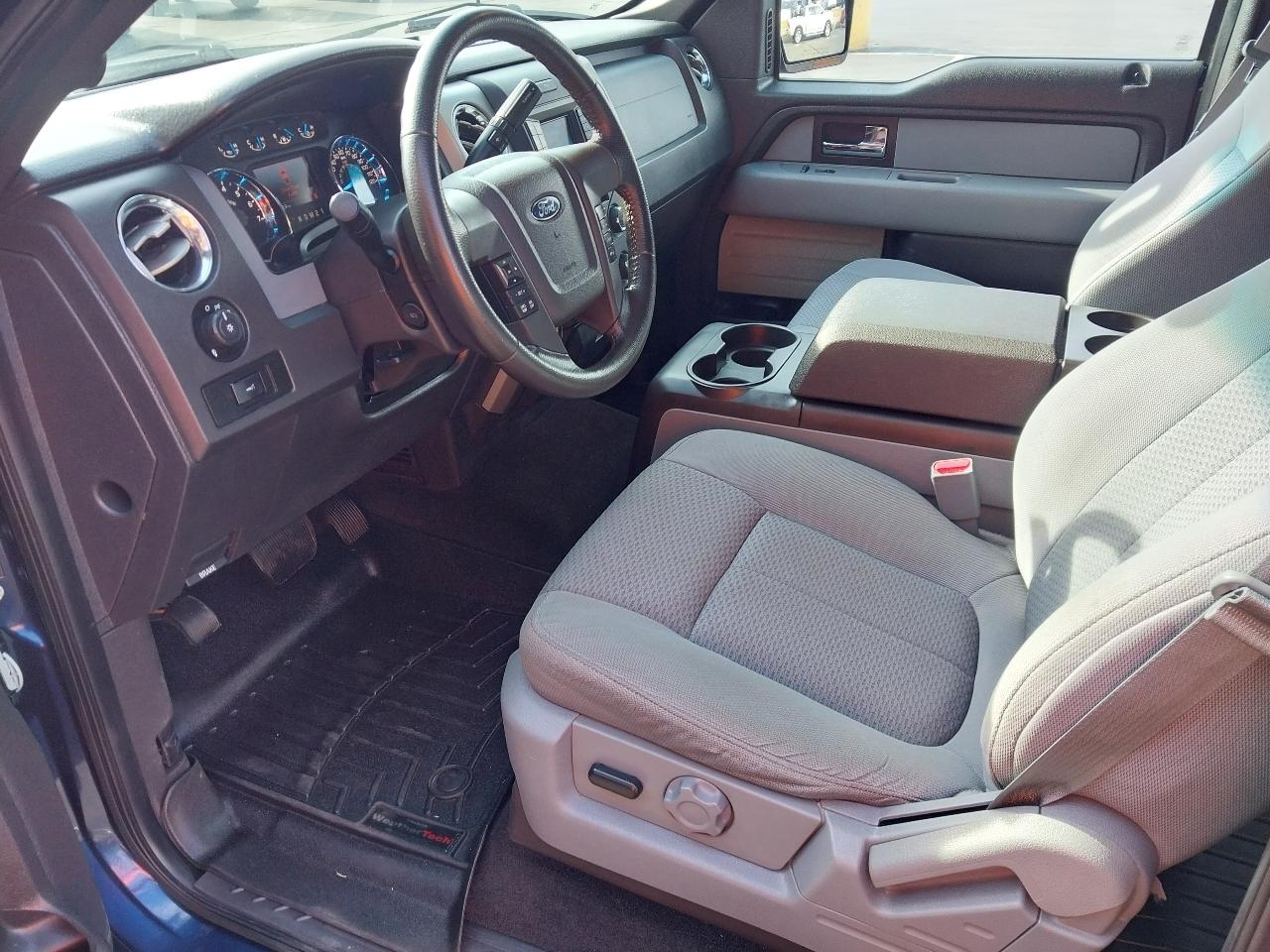 Ford F-150 XLT SuperCrew 4WD 2014