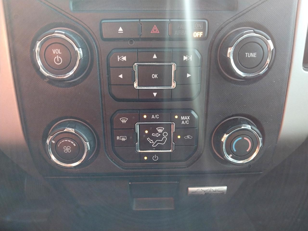 Ford F-150 XLT SuperCrew 4WD 2014