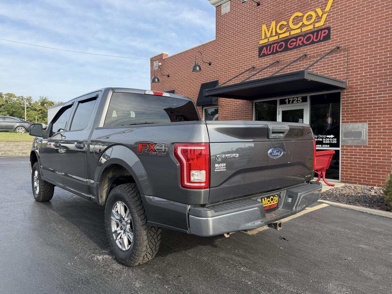 Ford F-150 4WD SuperCrew 145" XLT 2015