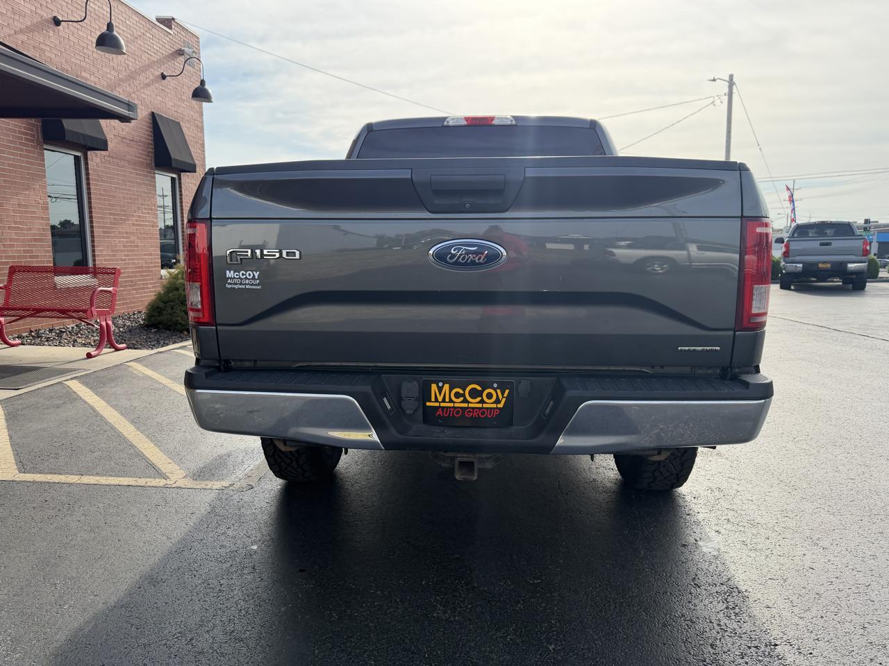 Ford F-150 4WD SuperCrew 145" XLT 2015