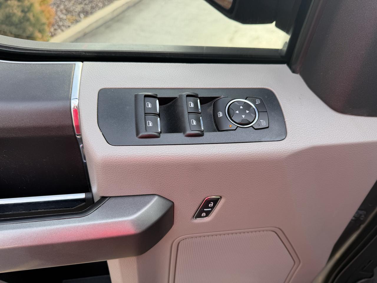 Ford F-150 4WD SuperCrew 145" XLT 2015