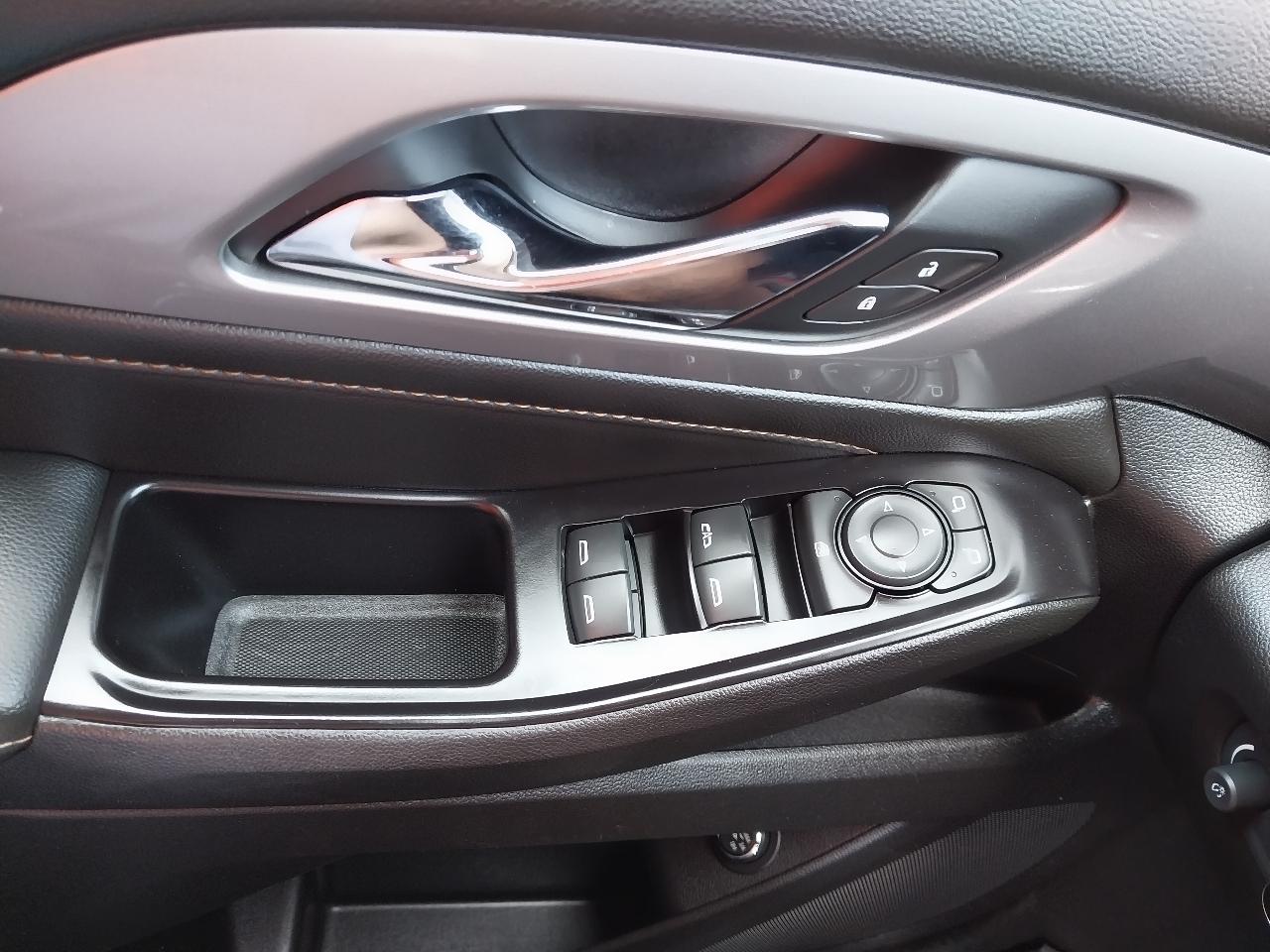 Chevrolet Traverse FWD 4dr LT Cloth w/1LT 2020