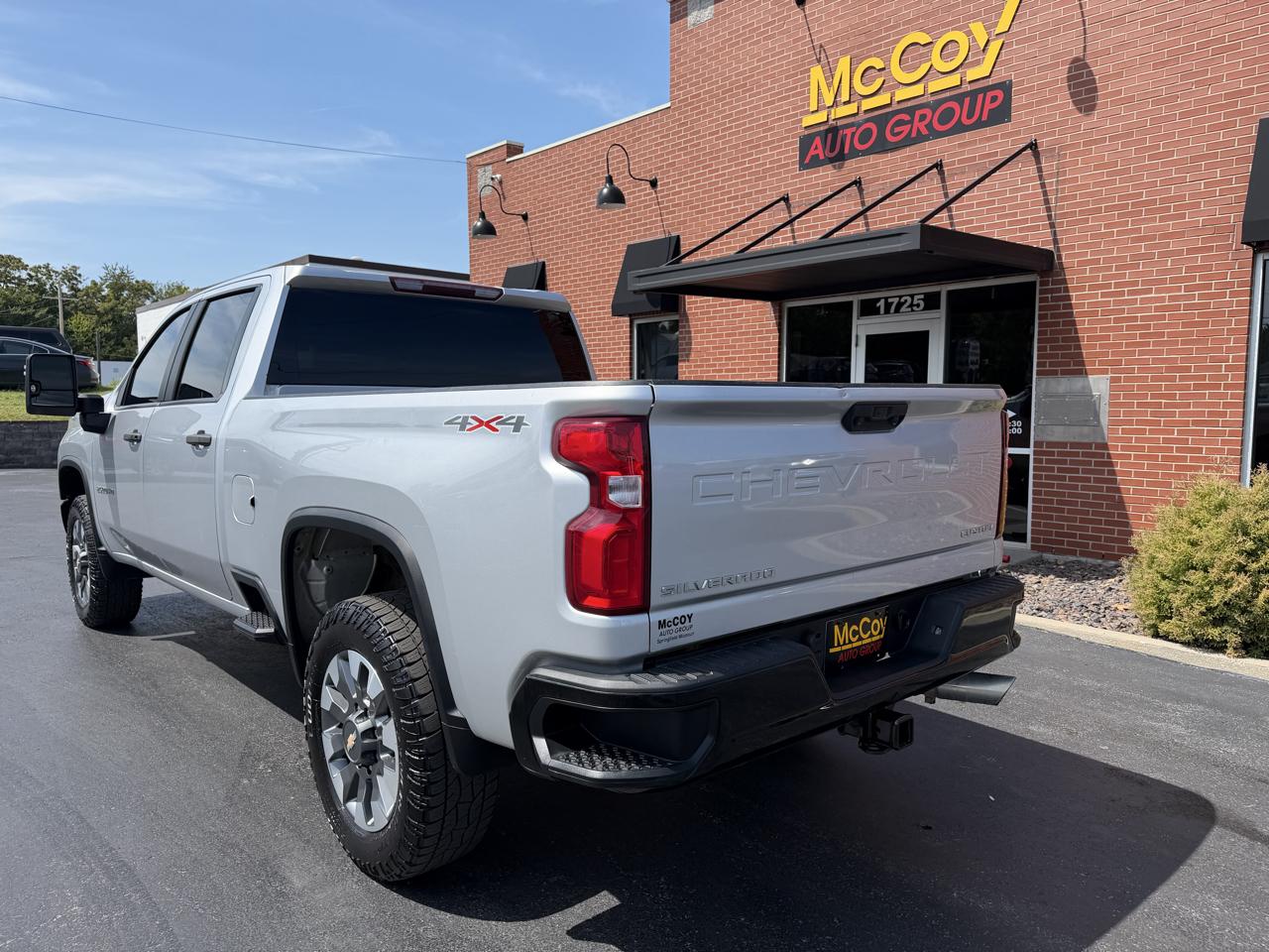 Chevrolet Silverado 2500HD 4WD Crew Cab 159" Custom 2021