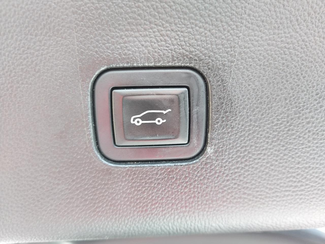 Buick Enclave FWD 4dr Essence 2020