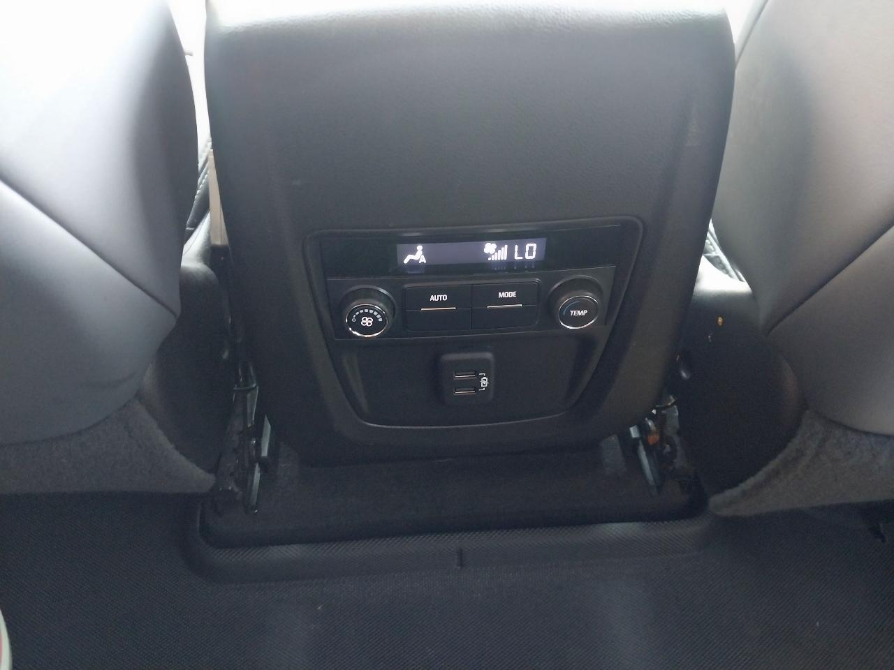 Buick Enclave FWD 4dr Essence 2020