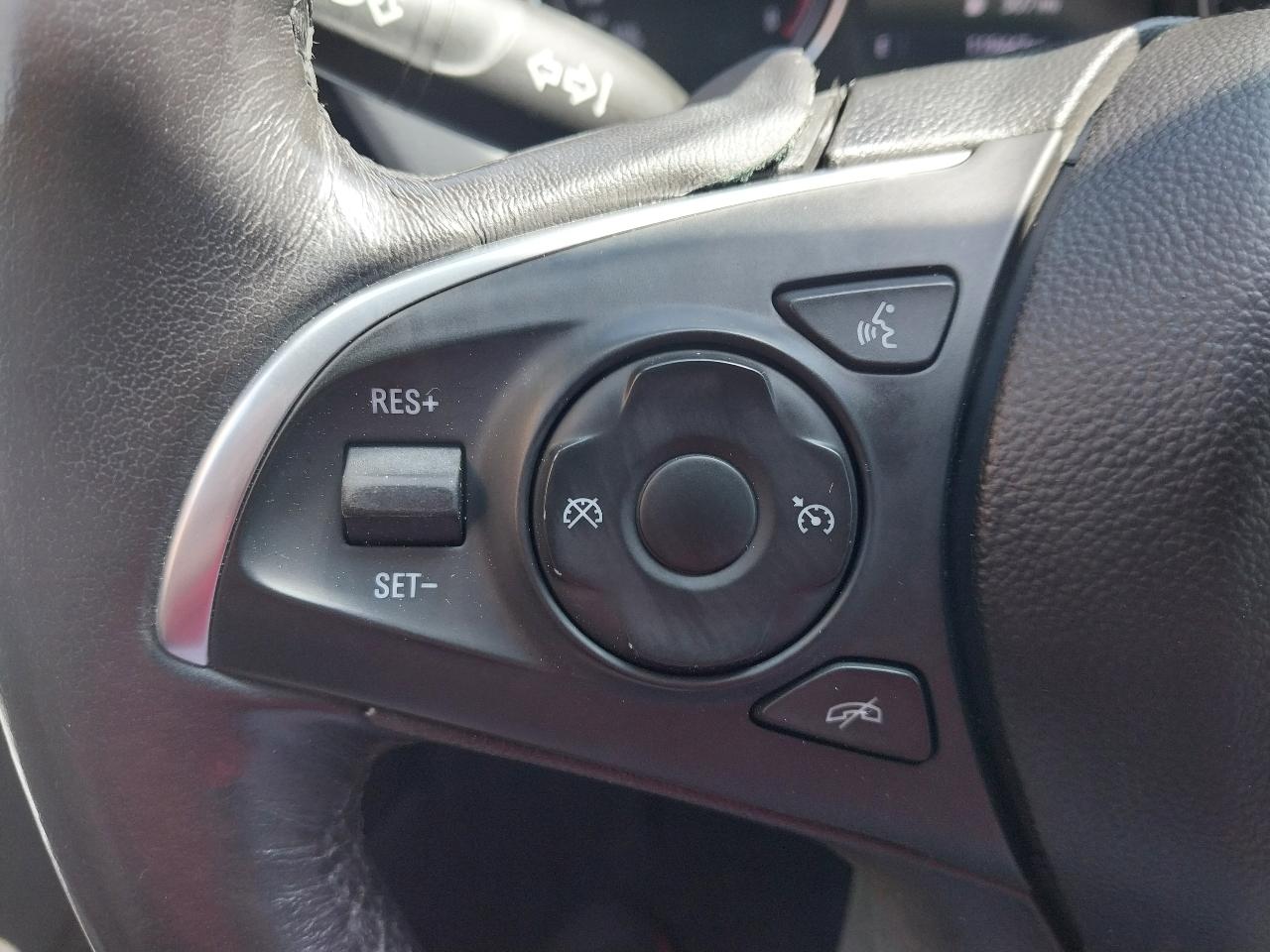 Buick Enclave FWD 4dr Essence 2020