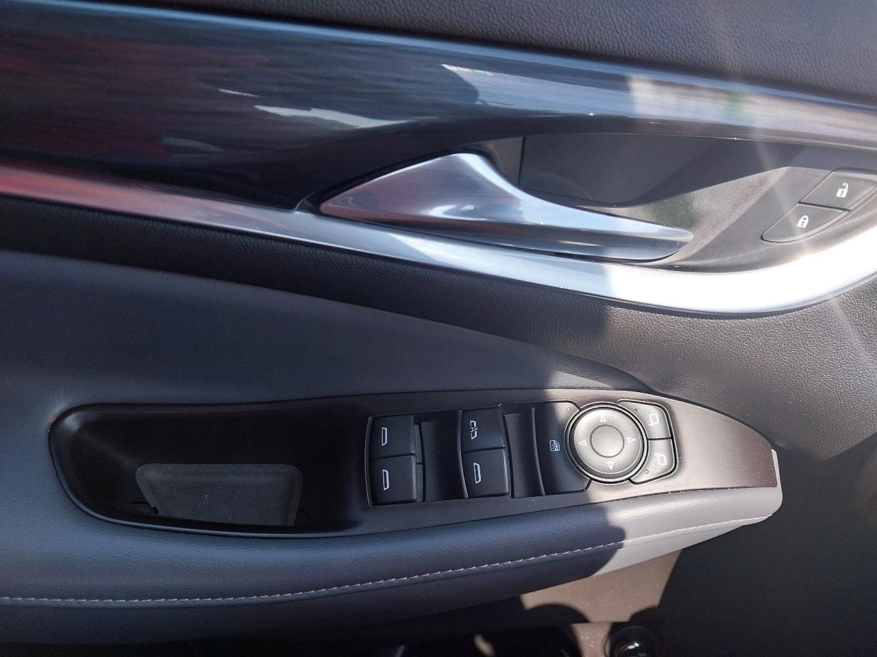 Buick Enclave FWD 4dr Essence 2020