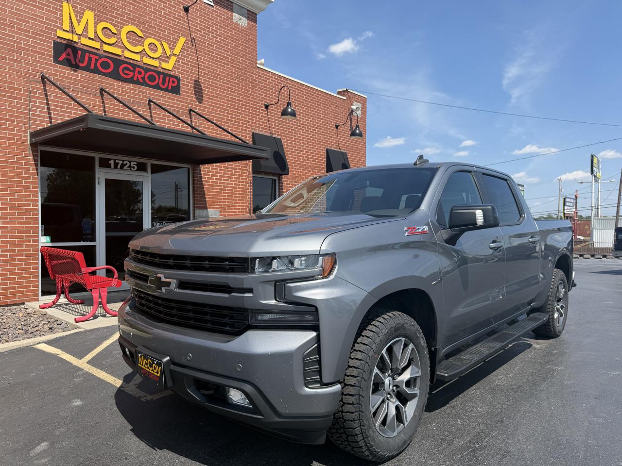 2019 Chevrolet Silverado 1500 4WD Crew Cab 147" RST