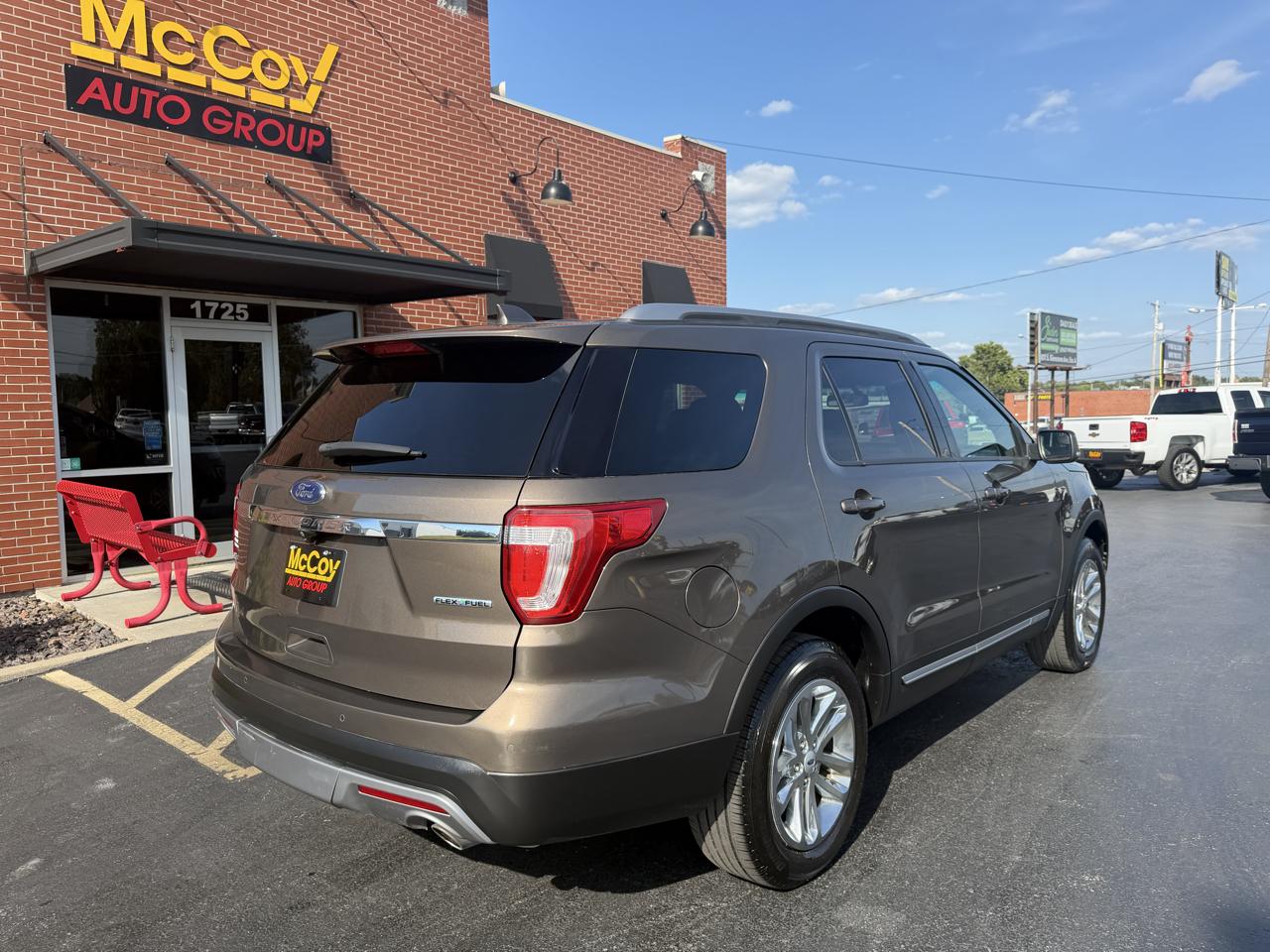 Ford Explorer FWD 4dr XLT 2016
