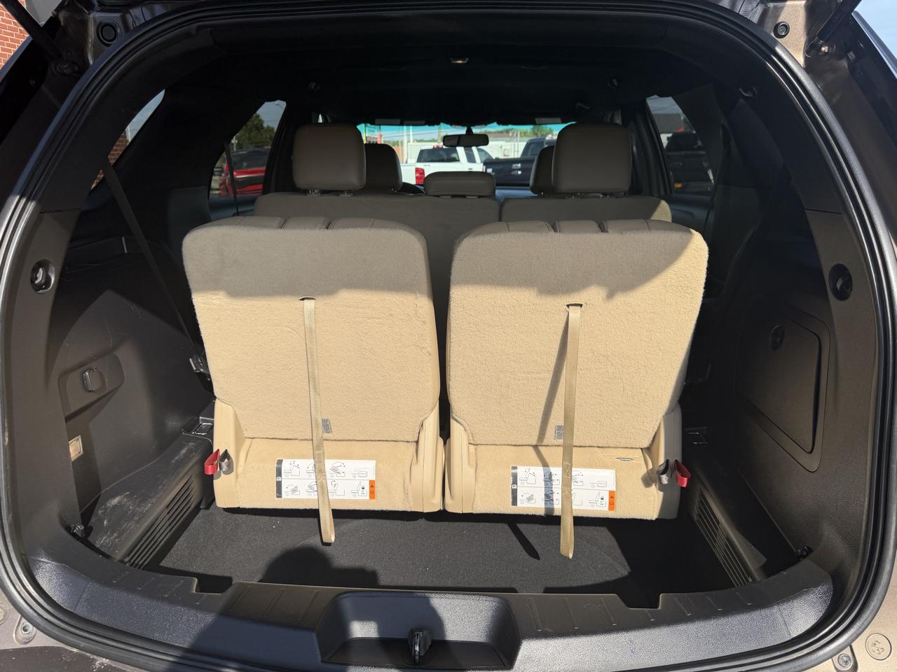 Ford Explorer FWD 4dr XLT 2016