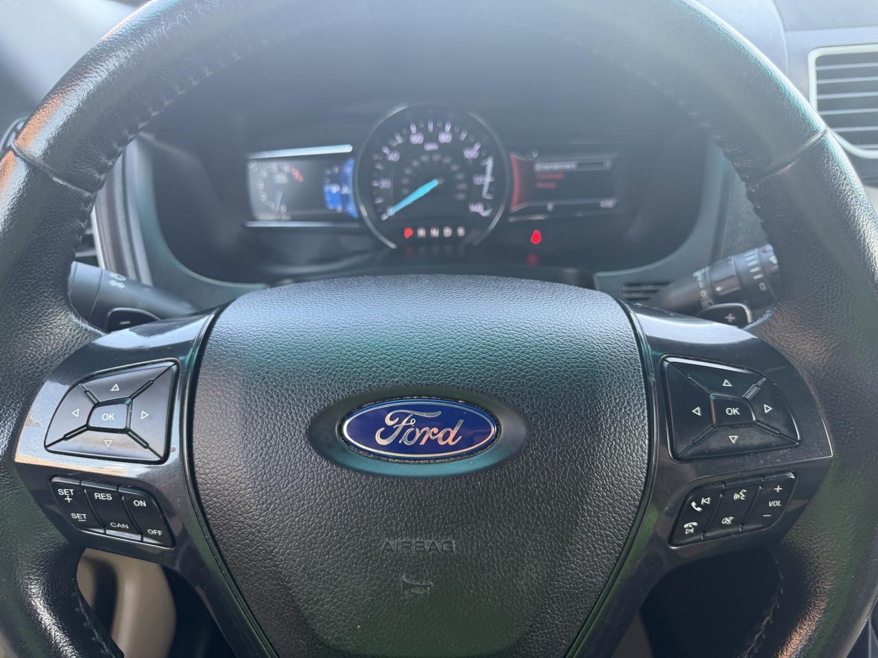 Ford Explorer FWD 4dr XLT 2016