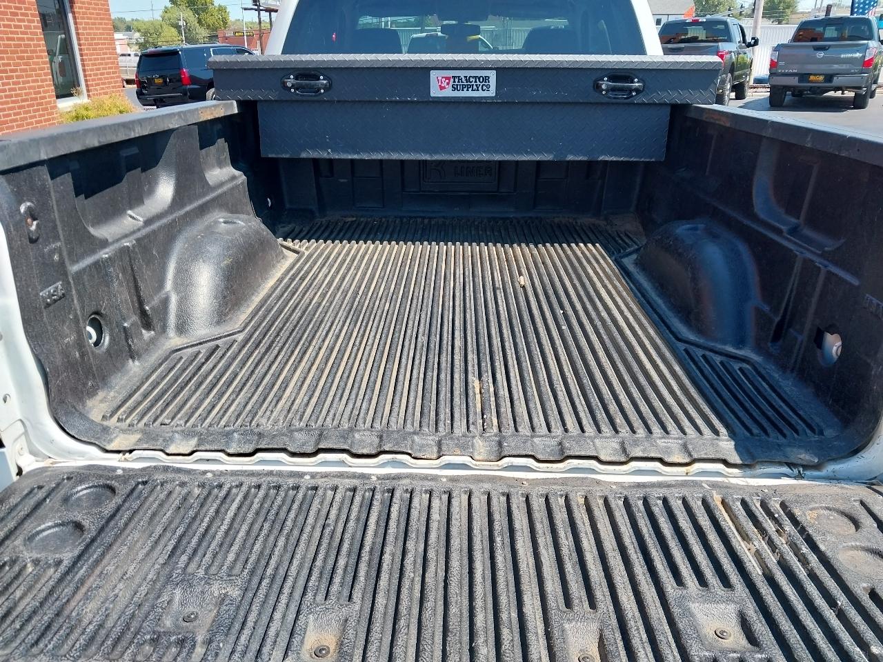 Chevrolet Silverado 1500 4WD Double Cab 143.5" LS 2017