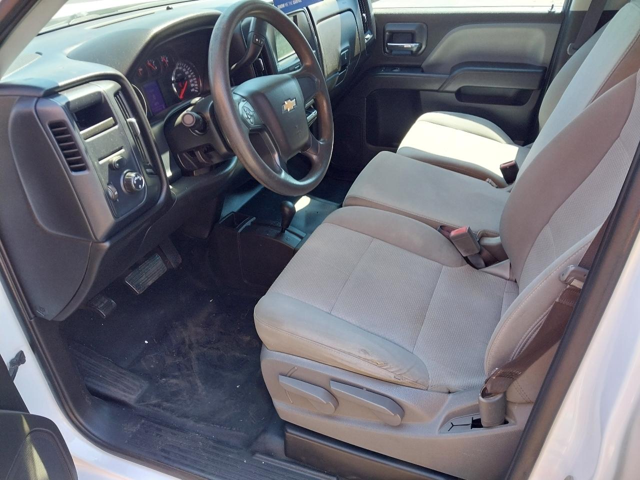 Chevrolet Silverado 1500 4WD Double Cab 143.5" LS 2017