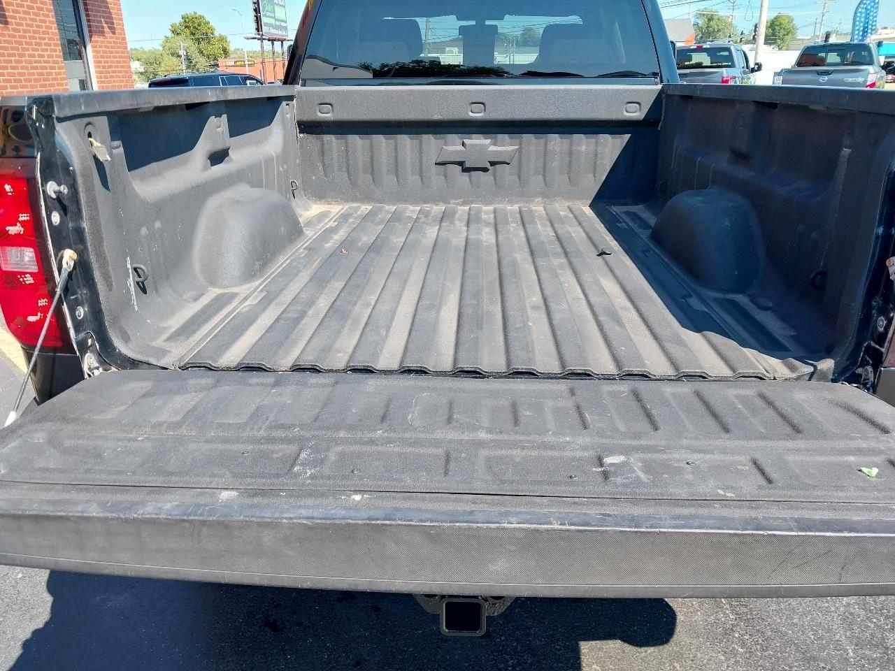 Chevrolet Silverado 2500HD 4WD Double Cab 144.2" LT 2016