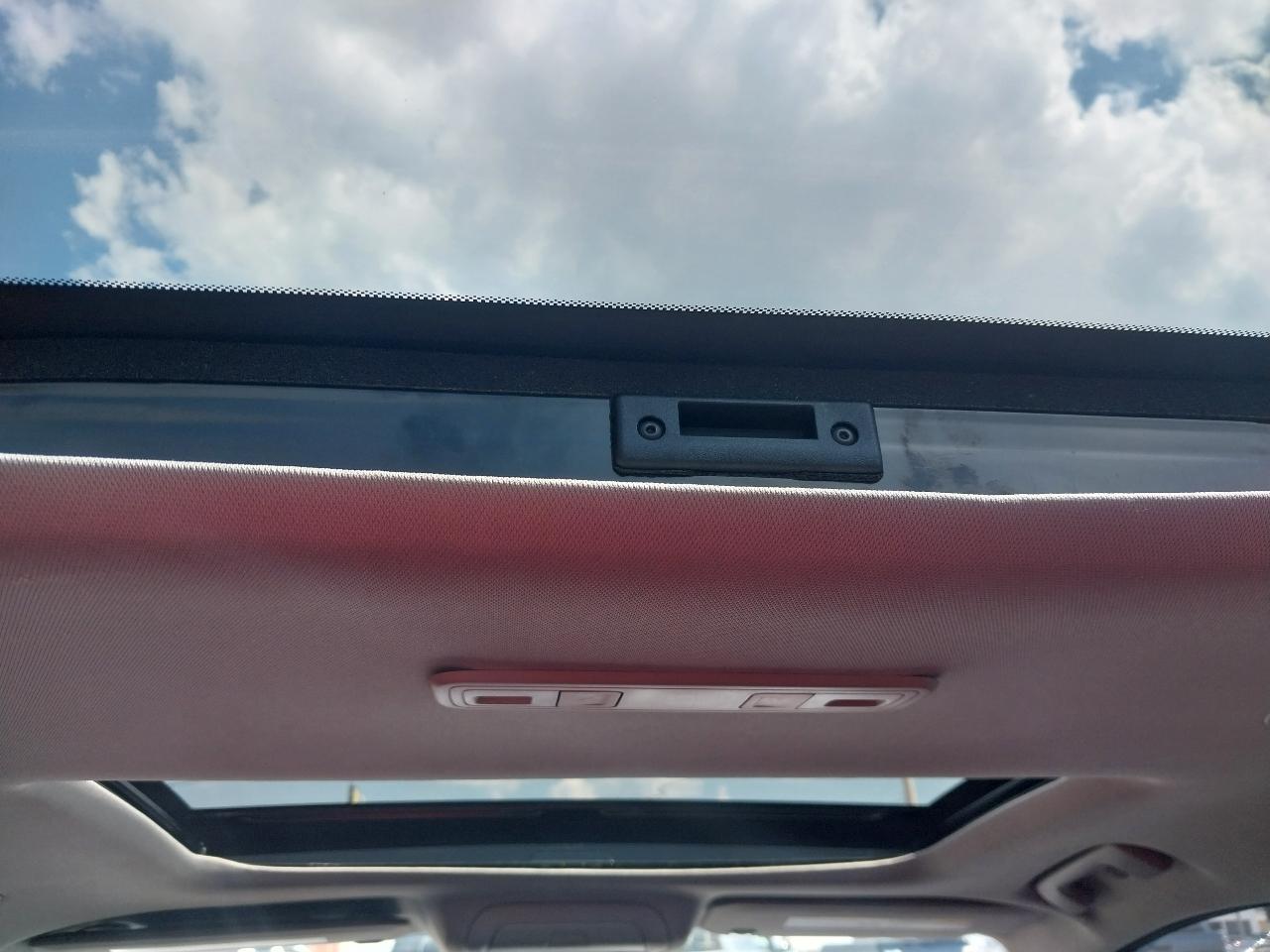 GMC Acadia FWD 4dr SLT 2023