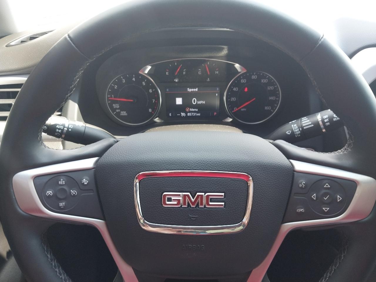 GMC Acadia FWD 4dr SLT 2023
