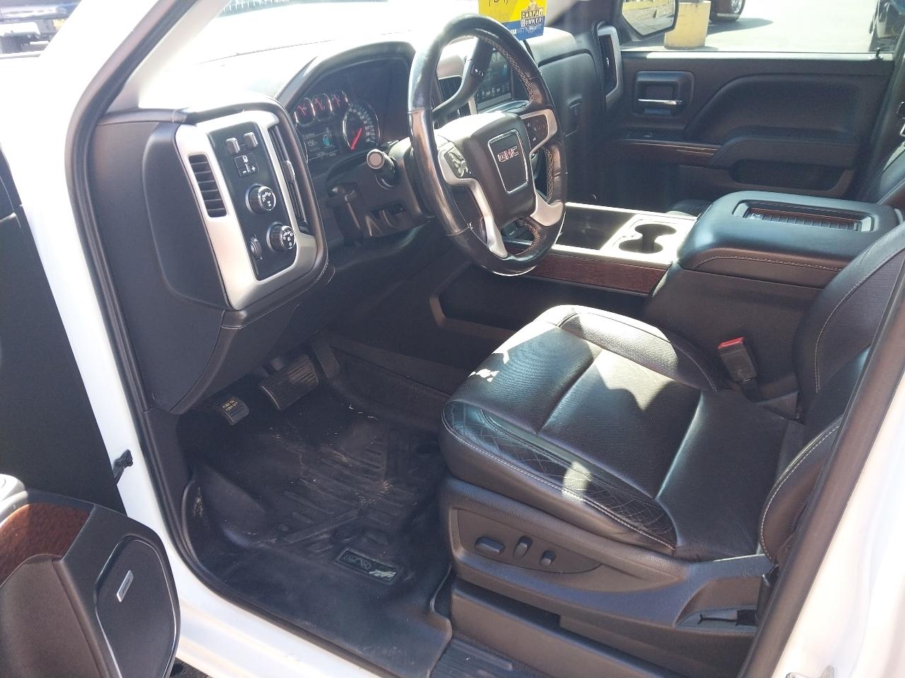 GMC Sierra 1500 4WD Crew Cab 143.5" SLT 2018