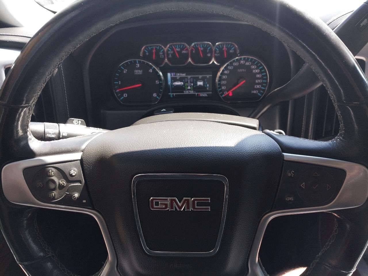 GMC Sierra 1500 4WD Crew Cab 143.5" SLT 2018