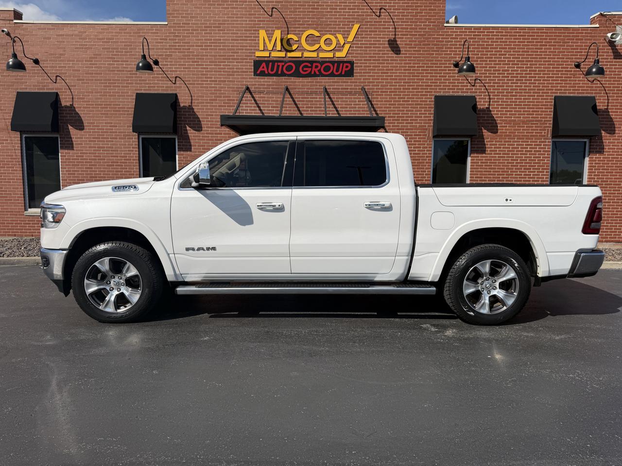RAM 1500 Laramie 4x4 Crew Cab 5'7" Box 2019