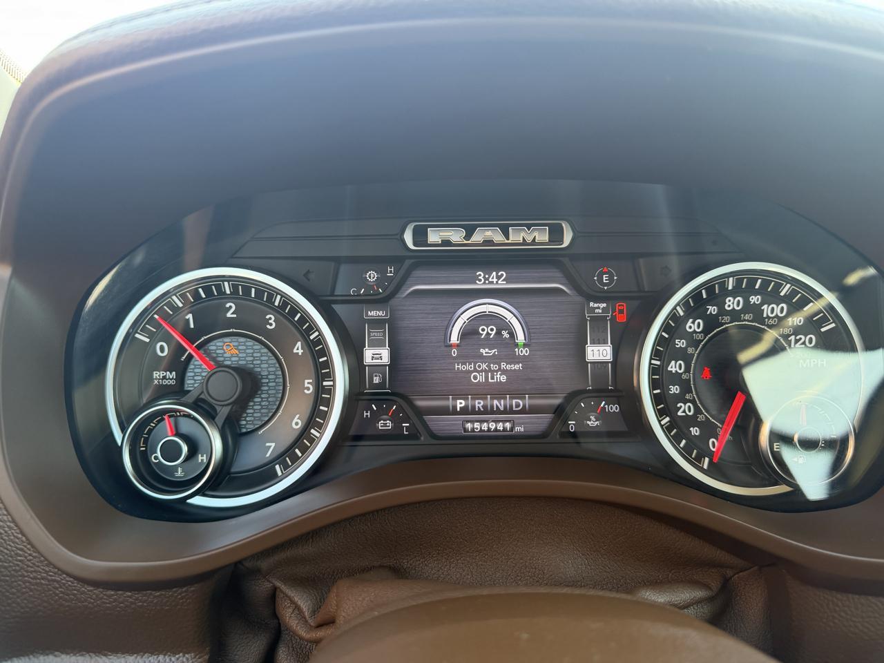 RAM 1500 Laramie 4x4 Crew Cab 5'7" Box 2019