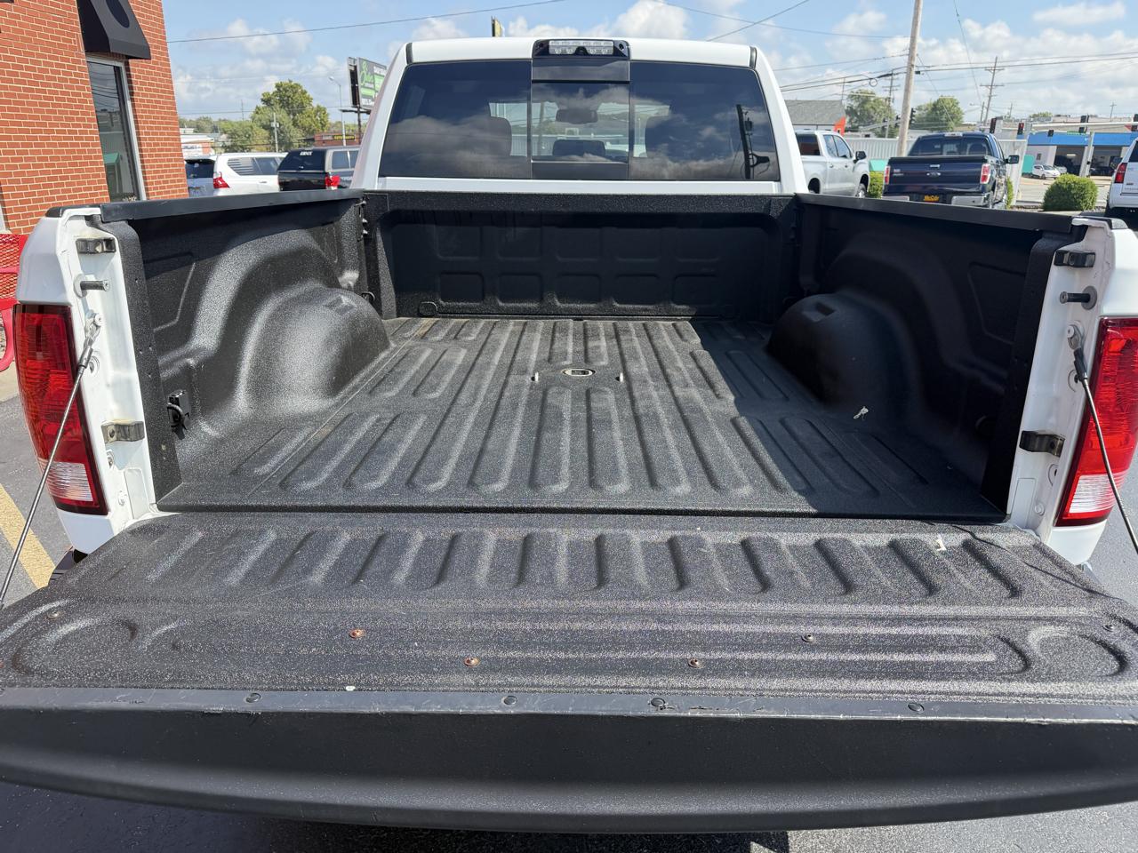 RAM 2500 Big Horn 4x4 Crew Cab 6'4" Box 2018