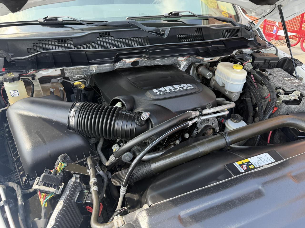 RAM 2500 Big Horn 4x4 Crew Cab 6'4" Box 2018