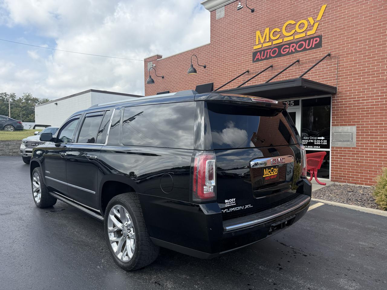 GMC Yukon XL 4WD 4dr Denali 2016