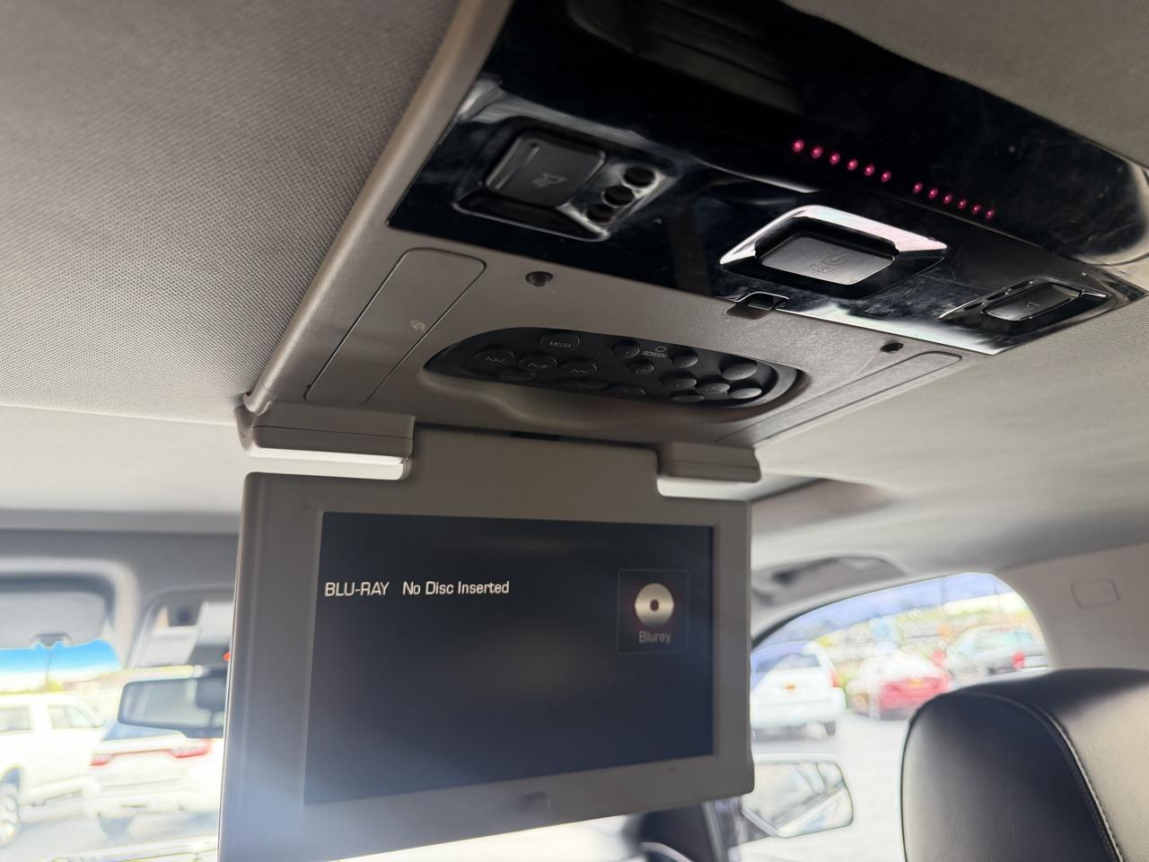 GMC Yukon XL 4WD 4dr Denali 2016