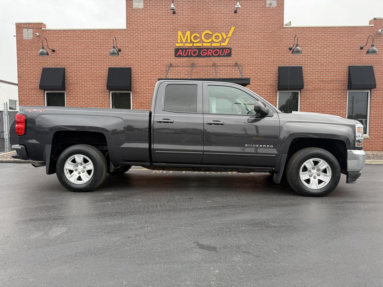 Chevrolet Silverado 1500 4WD Double Cab 143.5" LT w/1LT 2016