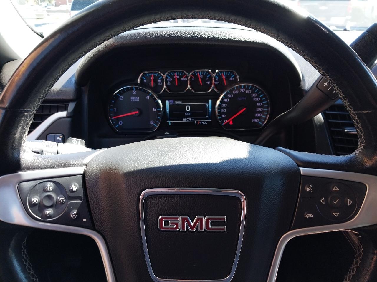GMC Yukon XL 4WD 4dr SLT 2020